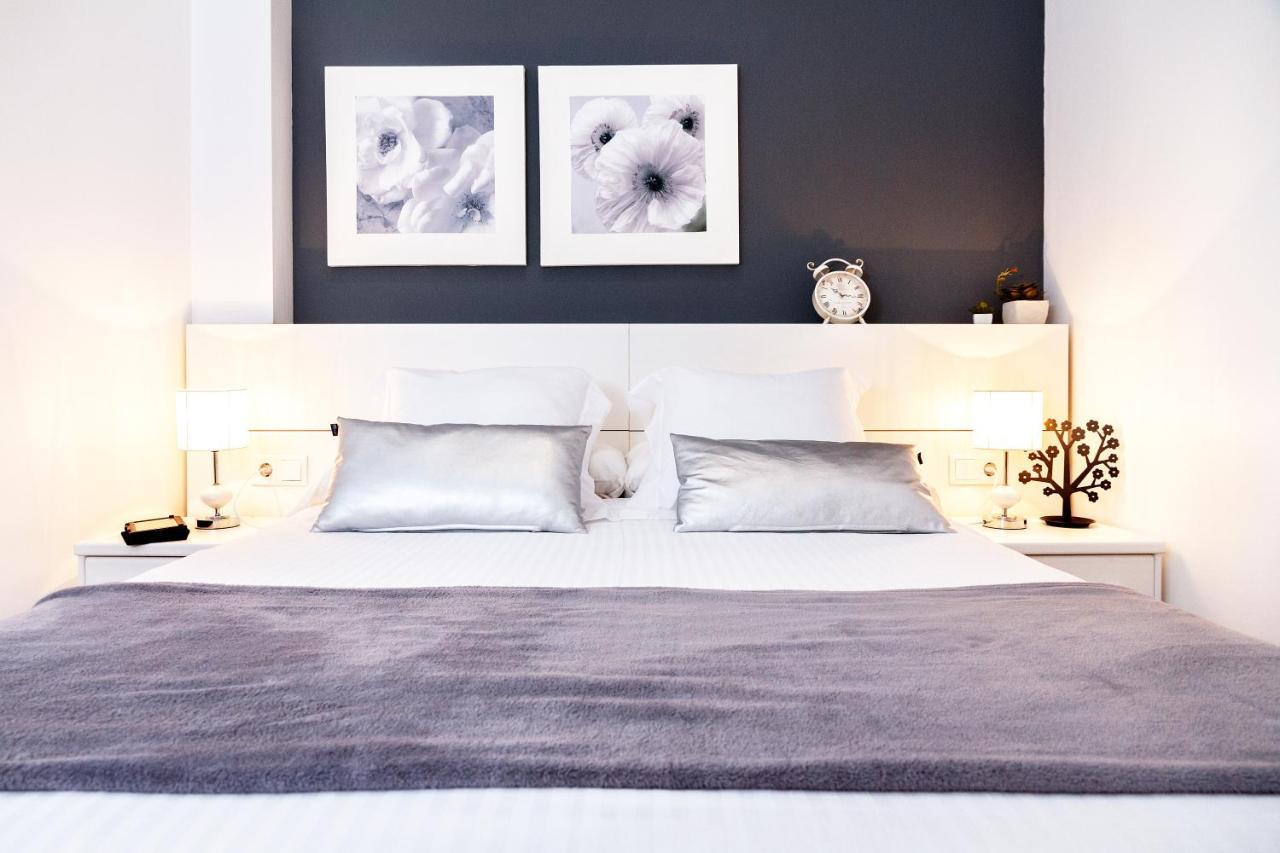 ฟีลัทโฮมโพเบิลนูบีชอพาร์ตเมนท์ Apartment บาร์เซโลนา ภายนอก รูปภาพ