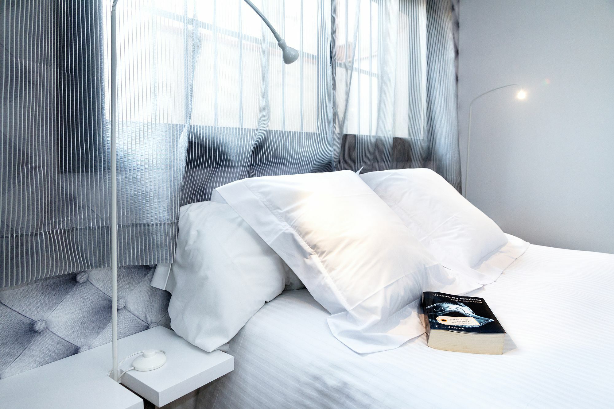 ฟีลัทโฮมโพเบิลนูบีชอพาร์ตเมนท์ Apartment บาร์เซโลนา ภายนอก รูปภาพ